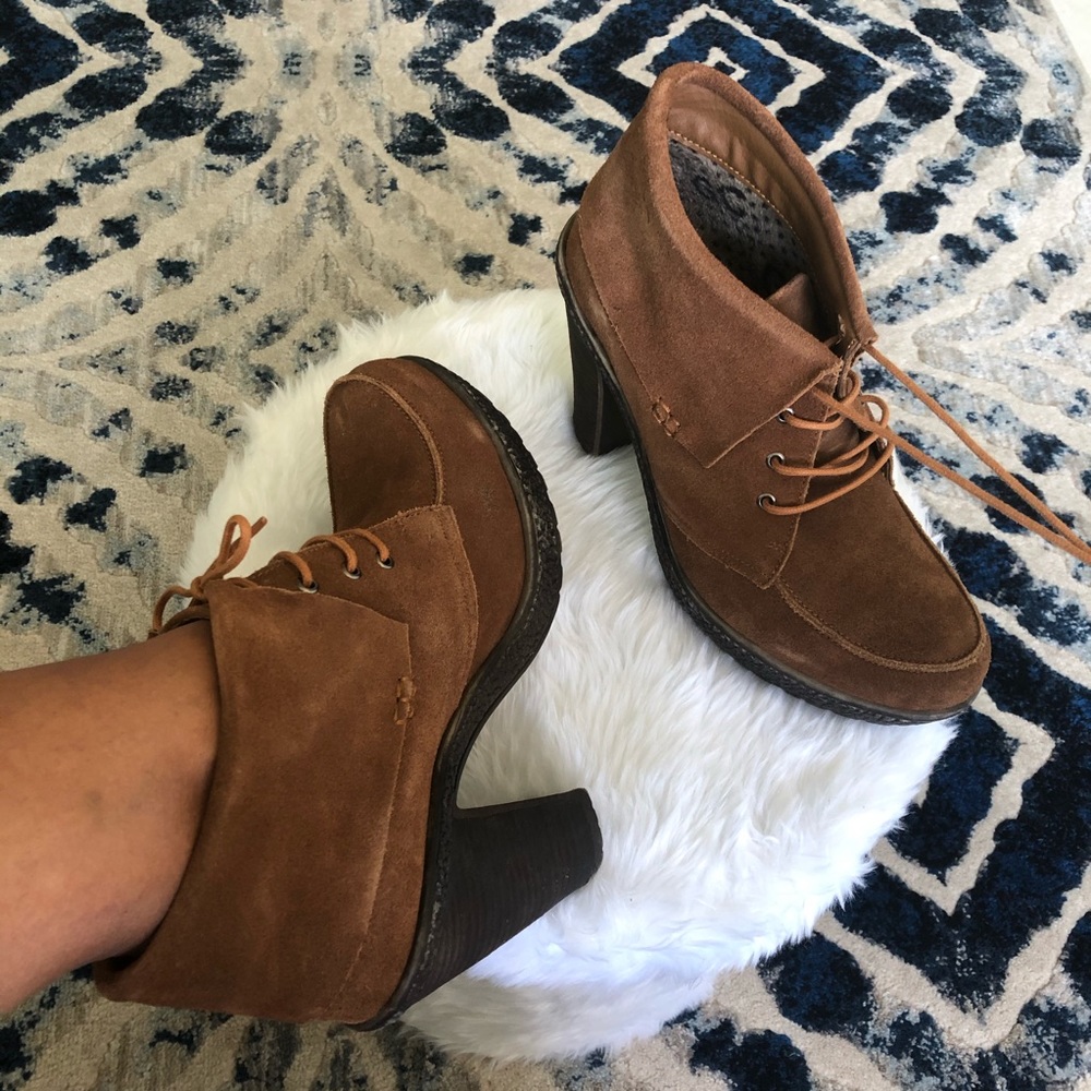 NIB | Camel Suede Rugged Booties